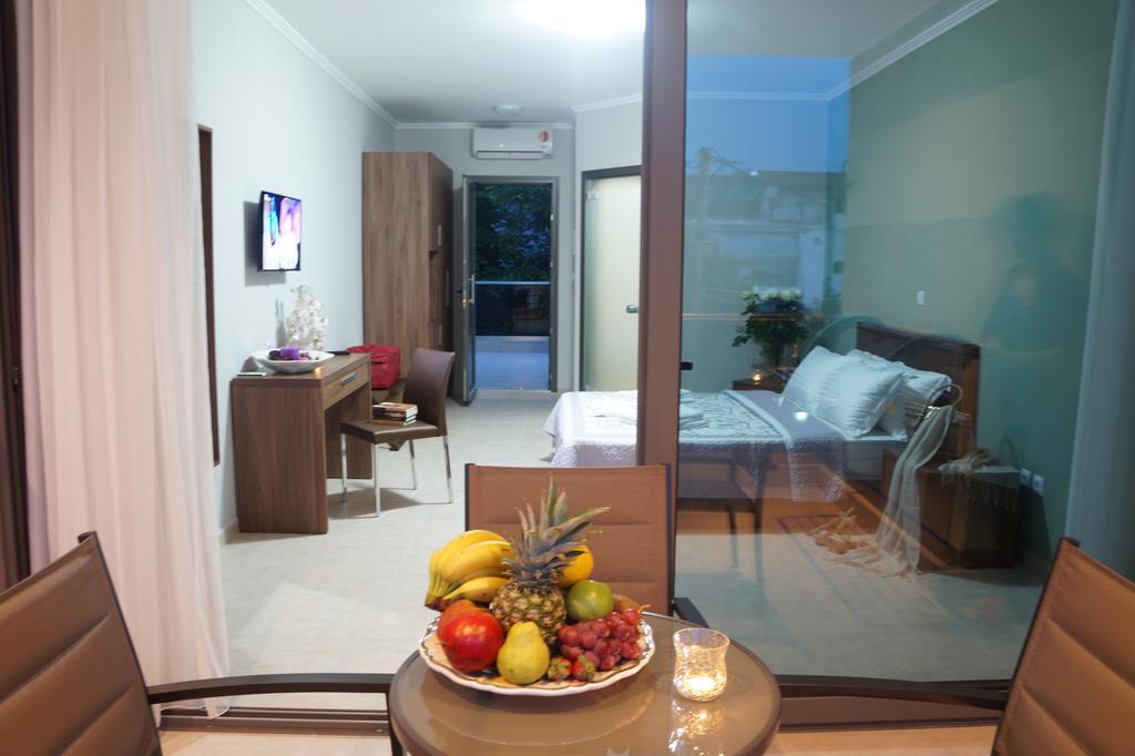 Centrum Hotel Kallithea  객실 사진